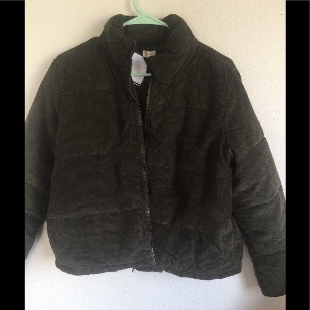 Brandy Melville olive green Macy corduroy jacket - Picture 3 of 3